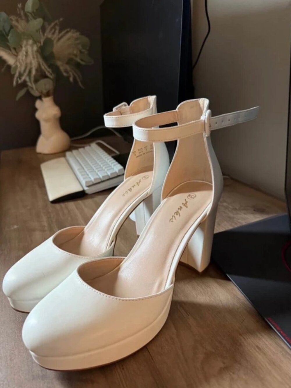 H&M Heels - Picture 2 of 3